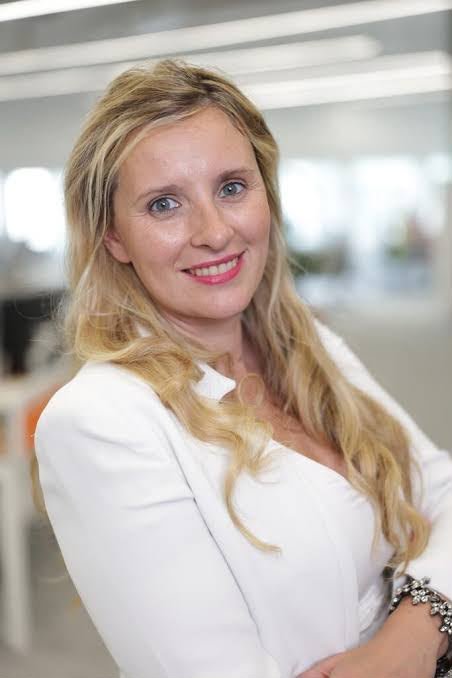 Portrait — Directrice du Développement